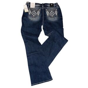 New Miss Me Mid-Rise Boot jeans Size 33 White Aztec  Pockets 32" inseam Women's
